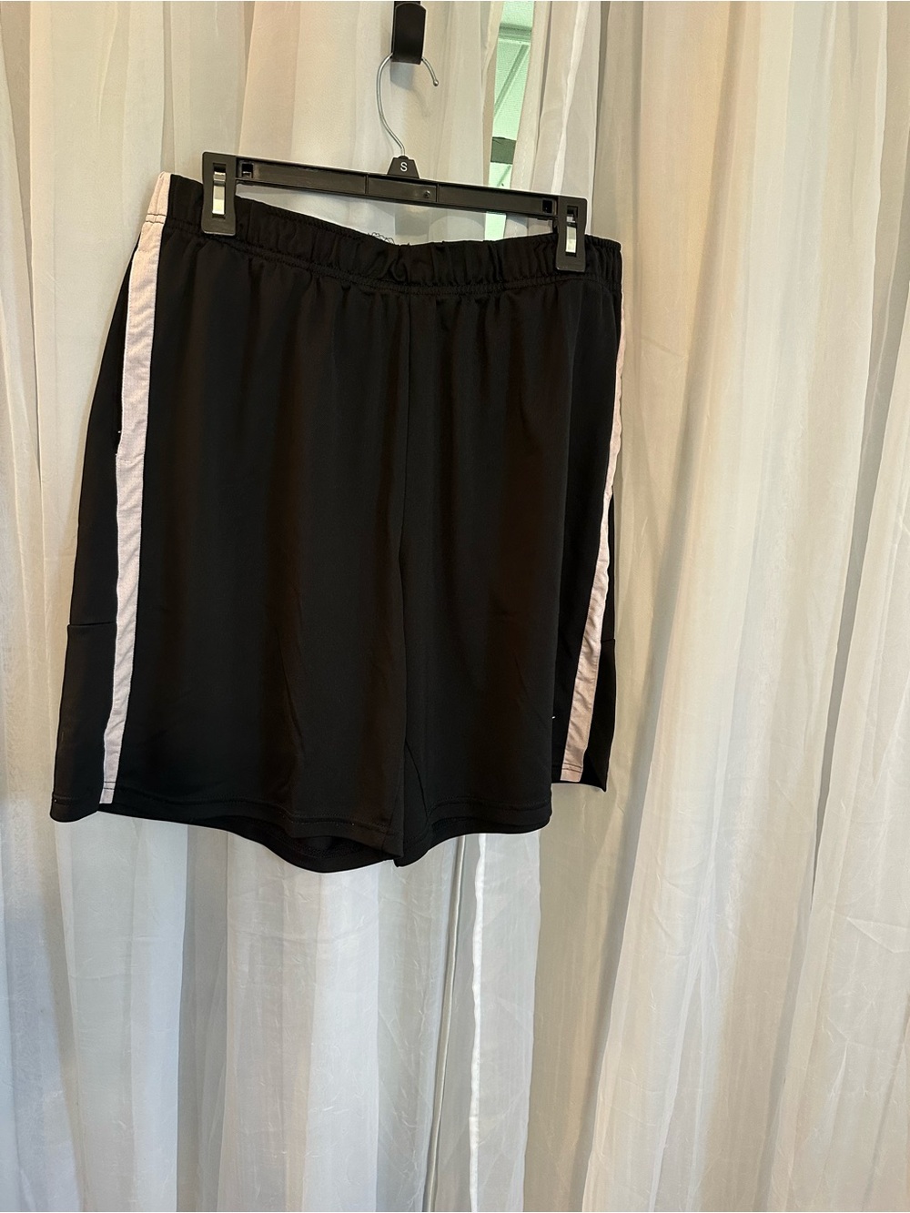 Nike Women’s Black Athletic Shorts with Pink Accents - Picture 4 of 7